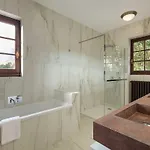 Welcoming With Pool & Views! - Mirella Villa Dagnente