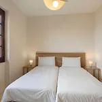 Welcoming With Pool & Views! - Mirella וילה