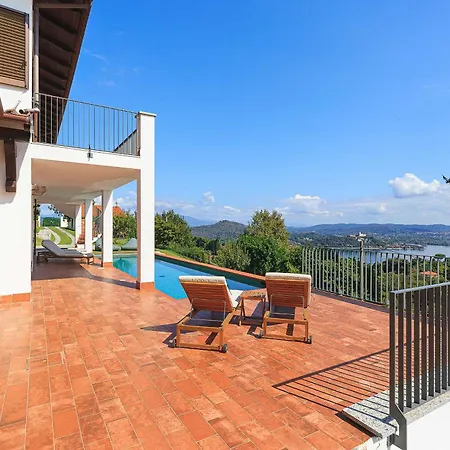 Welcoming With Pool & Views! - Mirella *