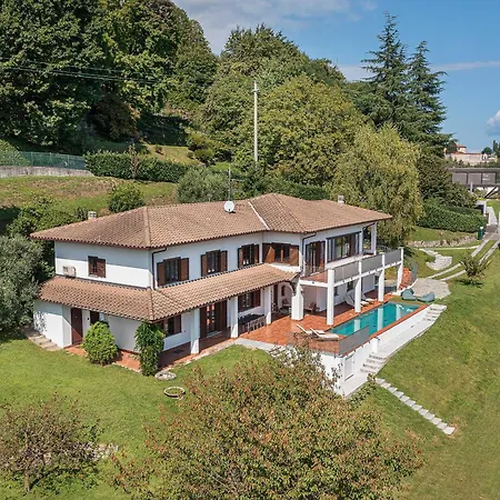 Villa Welcoming With Pool&views! - Mirella *