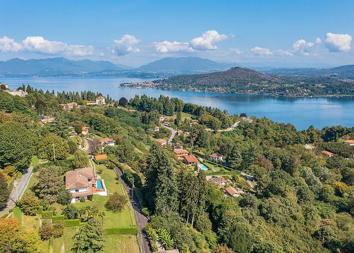 Welcoming With Pool & Views! - Mirella Villa Dagnente