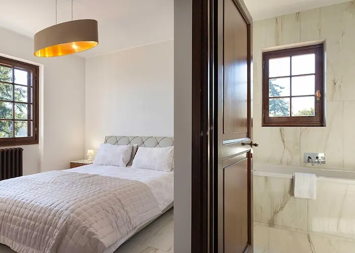 别墅 Welcoming With Pool & Views! - Mirella Dagnente