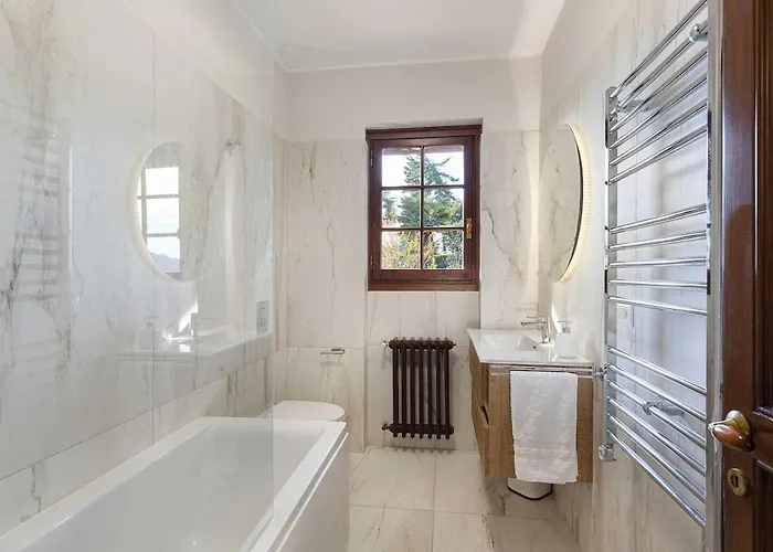 Welcoming With Pool & Views! - Mirella *
